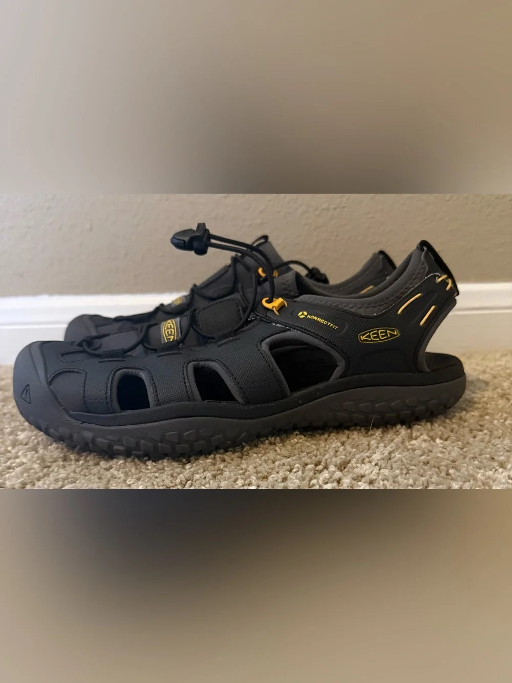 Keen durable closed
